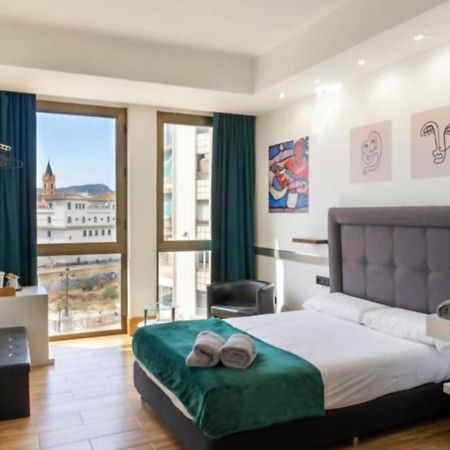 Ilustre Rooms Малага Экстерьер фото