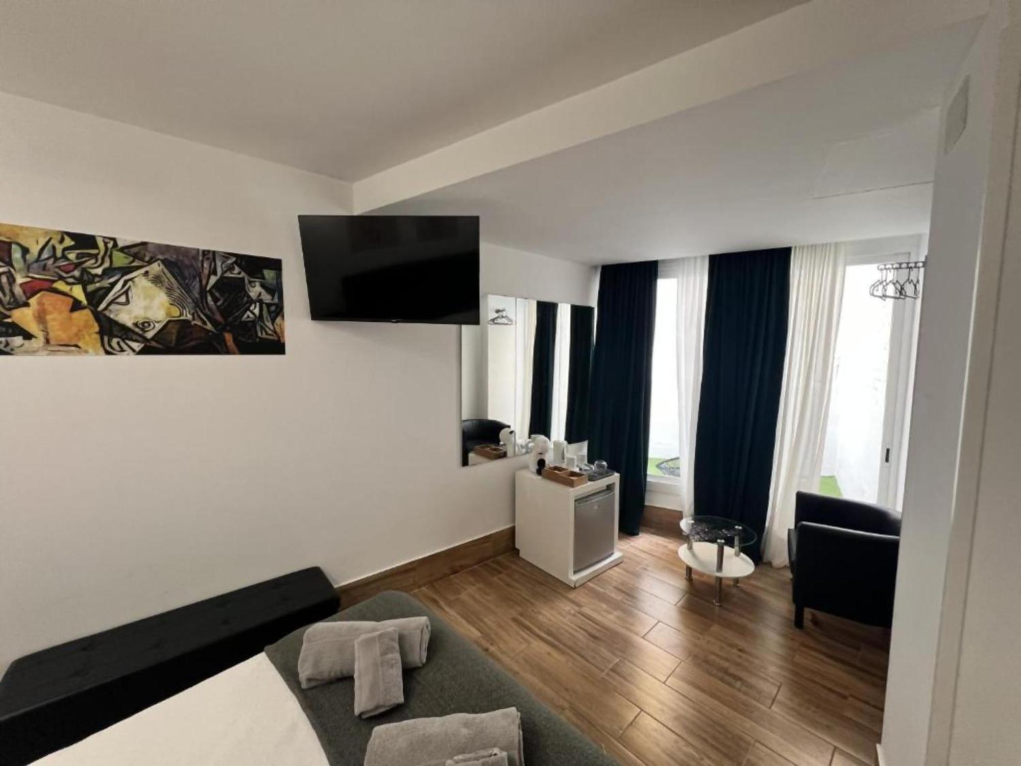 Ilustre Rooms Малага Экстерьер фото